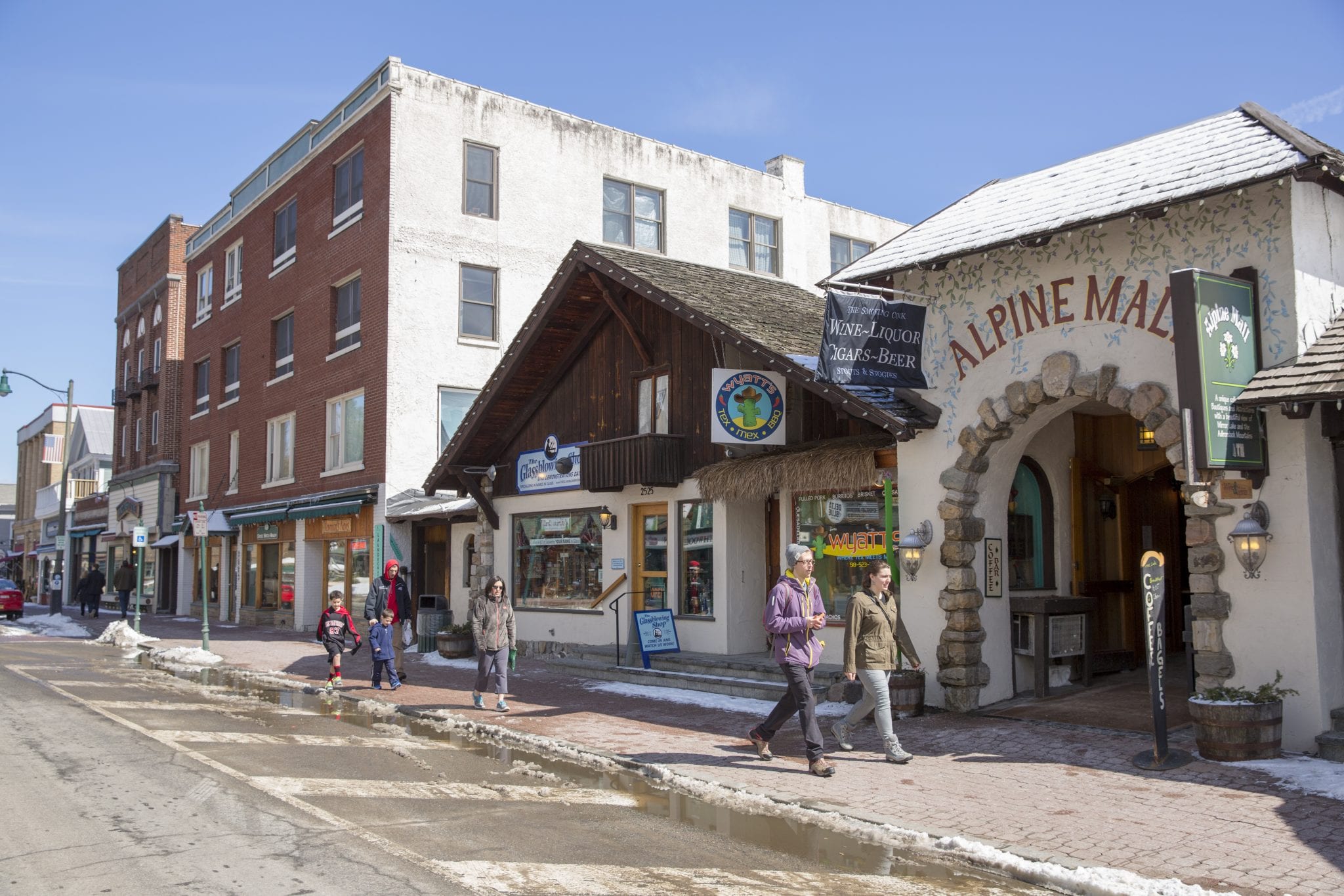 Lake Placid mall