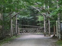AMR gate