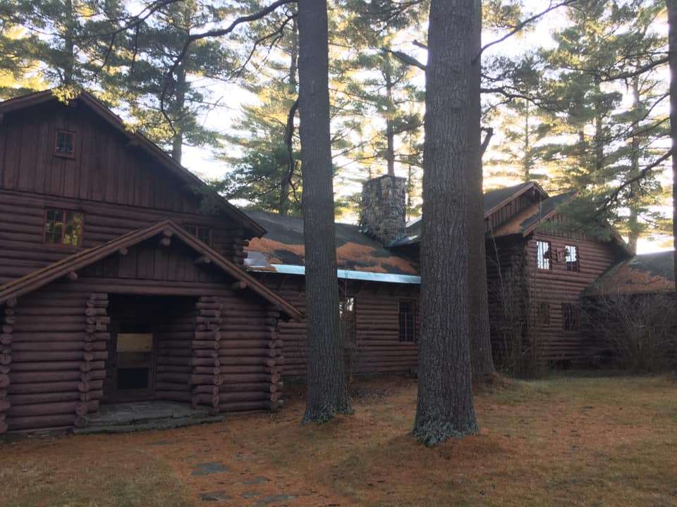 Debar Pond Lodge