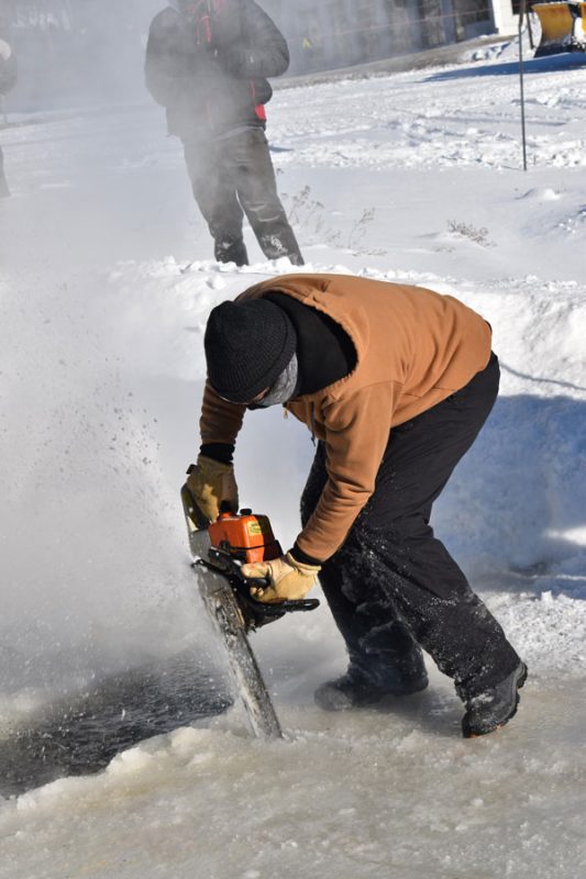 using a chainsaw