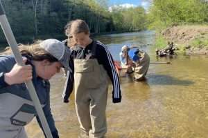 Keene students help study Ausable River health