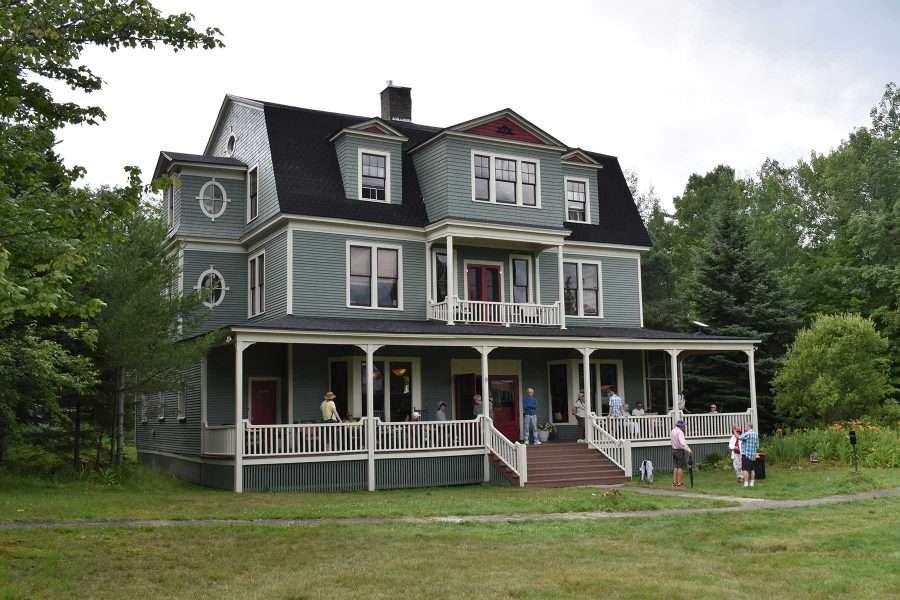 loon lake house