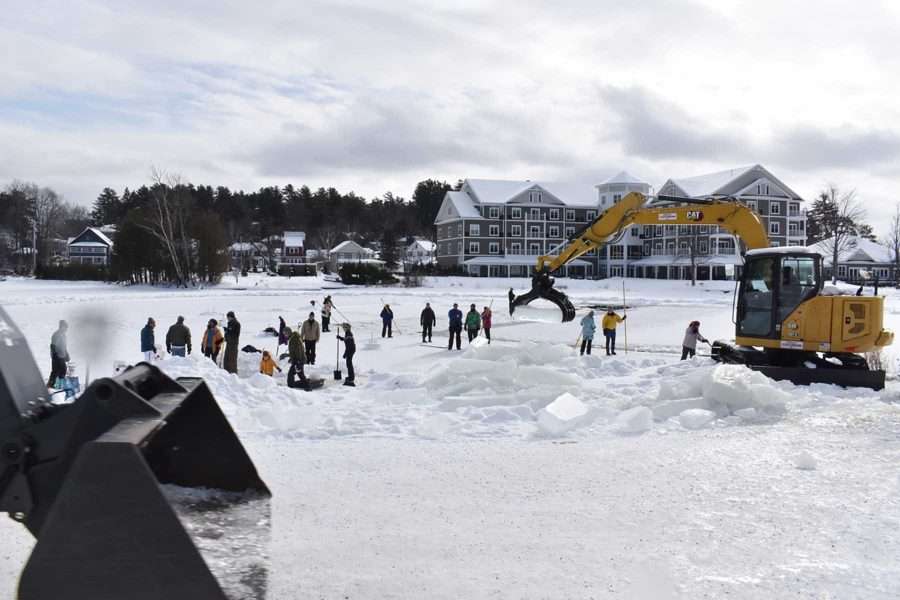 2023 saranac lake ice palace construction