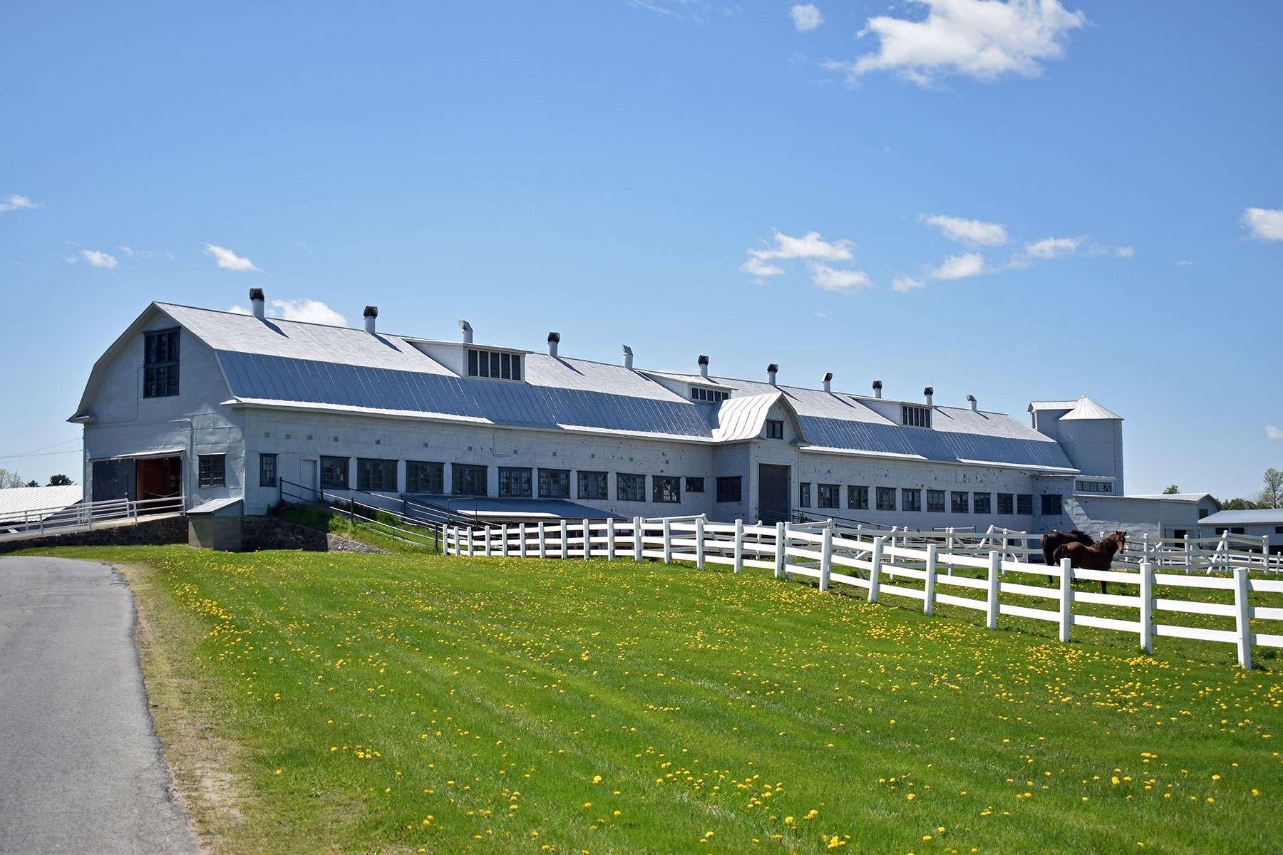 barn