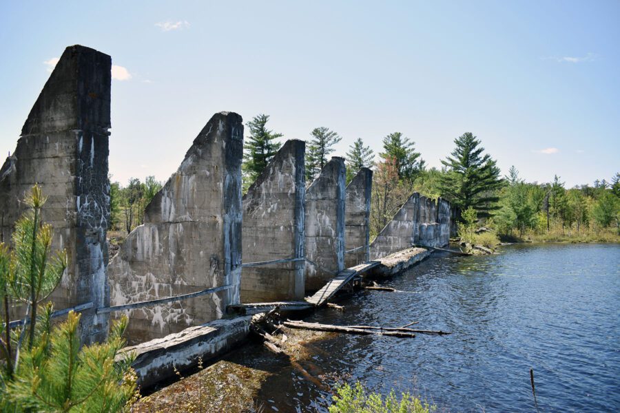 skeleton dam