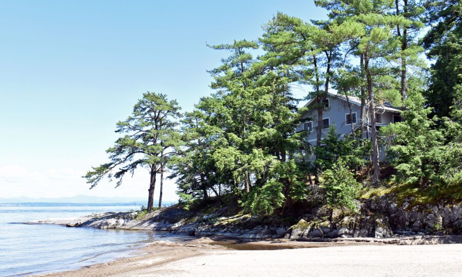 cabin on a beach at Point Douglass