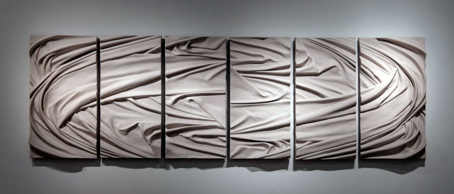 Karen LaMonte (American, born 1967), Vortex, 2009. Vitreous china, 91 x 330 x 10 cm. © Karen LaMonte. Photo: Martin Polak.
